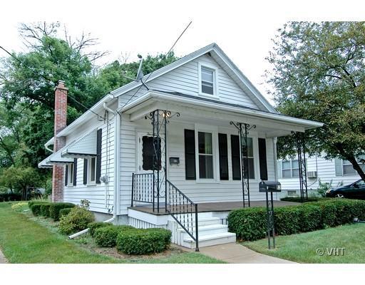13 Guth St., East Dundee, IL 60118