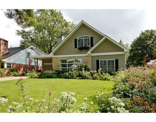 403 Turner Ave., Glen Ellyn, IL 60137