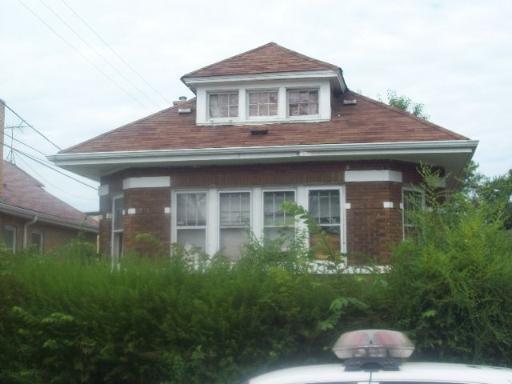 7042 S Maplewood Ave., Chicago, IL 60629