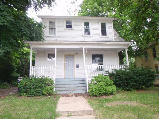 367 Ann St., Elgin, IL 60120