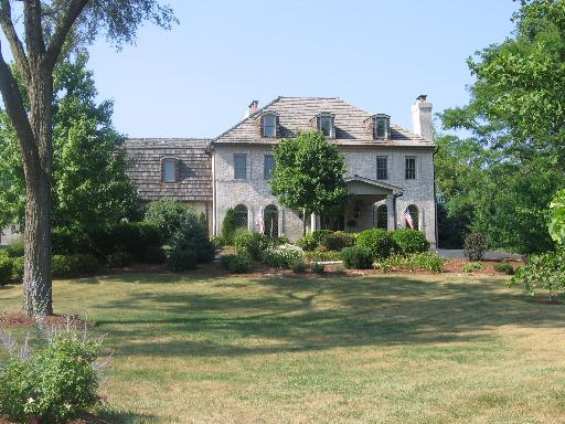 211 W 79th St., Burr Ridge, IL 60527