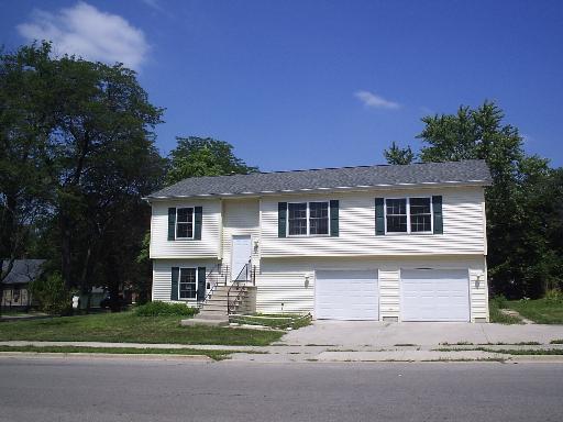 1300 Luther Ave., Joliet, IL 60432