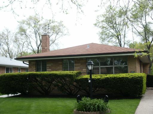 5029 Greenleaf St., Skokie, IL 60077