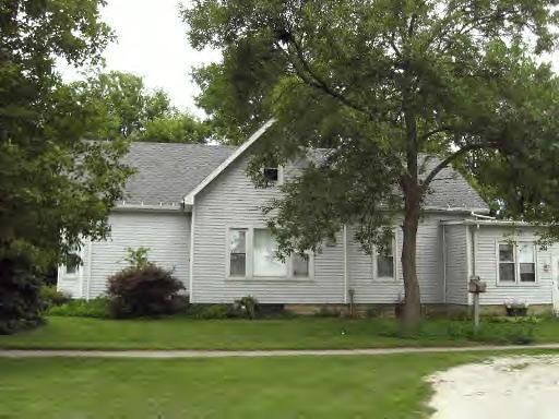 102 E South St., Union Hill, IL 60969