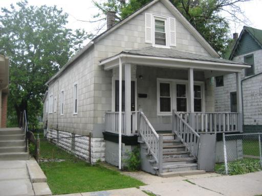 11517 S Perry Ave., Chicago, IL 60628