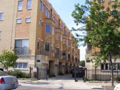 3262 W Armitage Ave. #3, Chicago, IL 60647