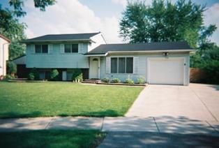 231 Meadowbrook Dr., Bolingbrook, IL 60440