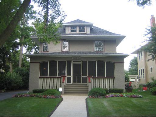 204 S 7th Ave., La Grange, IL 60525