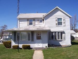 511 Main St., Steward, IL 60553