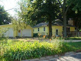 725 W 2nd St., Genoa, IL 60135