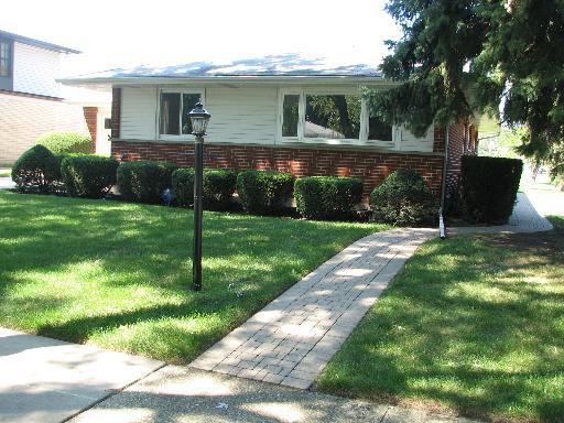 630 Kathleen Dr., Des Plaines, IL 60016