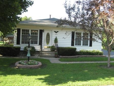 860 E 5th St., Coal City, IL 60416