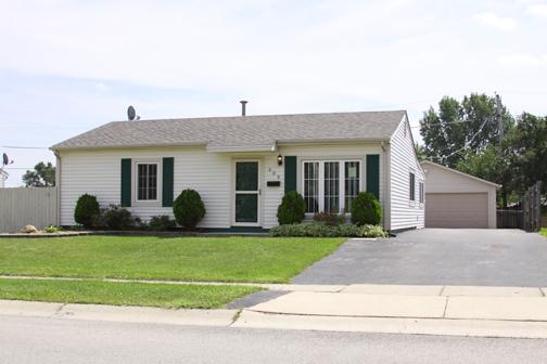 405 Murphy Dr., Romeoville, IL 60446