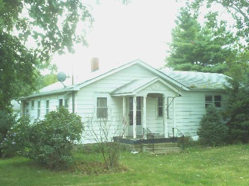 895 E North St., Coal City, IL 60416