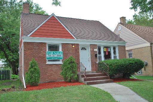 436 W Marshall Ave., Bellwood, IL 60104