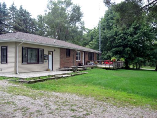 6 Poplar Dr., Putnam, IL 61560