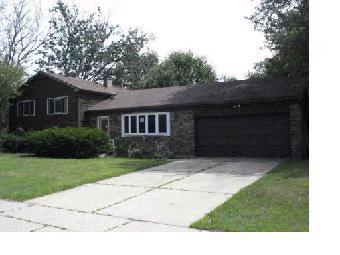 139 Dartmoor Dr., Crystal Lake, IL 60014