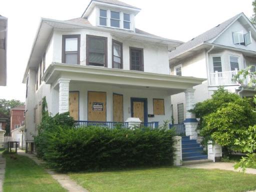 5041 W Sunnyside Ave., Chicago, IL 60630