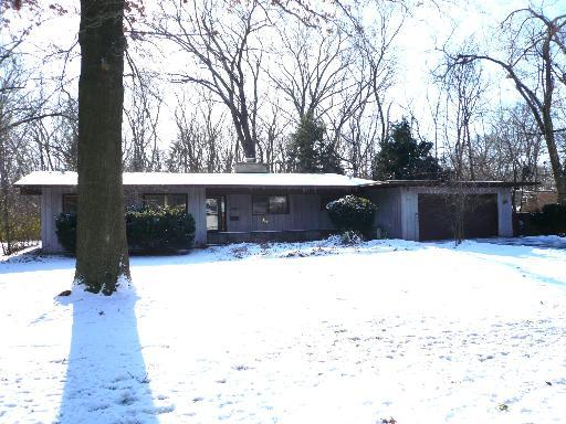 60 Golden Larch Dr., Naperville, IL 60540