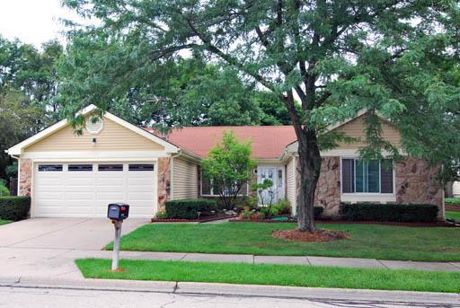 1109 Emerson Pl., Vernon Hills, IL 60061