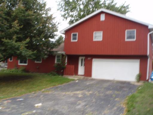 1511 Lakeland Ave., Mchenry, IL 60050