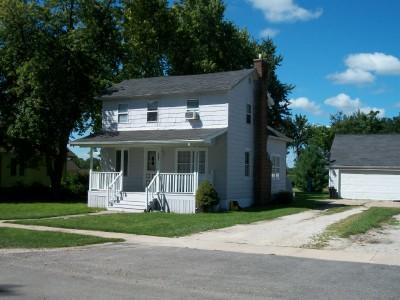 357 Market St., Seneca, IL 61360