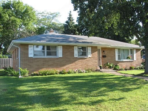 2900 Wall Ave., Waukegan, IL 60087