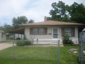762 Joan Ct., Elgin, IL 60120