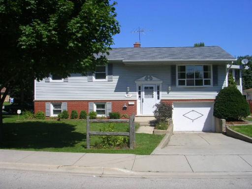 901 Washington St., Itasca, IL 60143