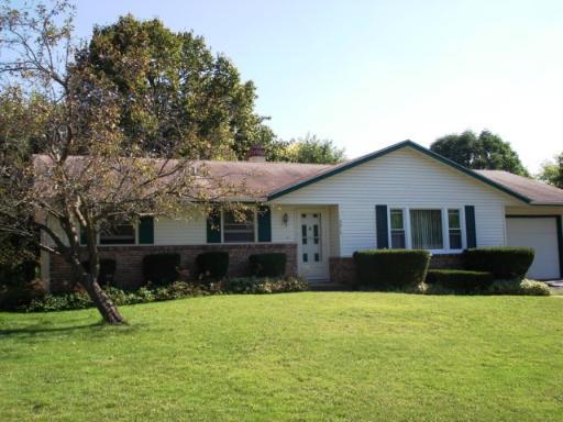 3917 Tallwood, Rockford, IL 61114
