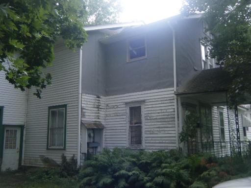 726 S First St., Dekalb, IL 60115
