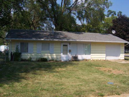 2571 E Melbrook Dr., Kankakee, IL 60901
