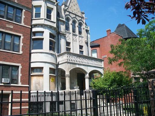 4518 S Drexel Blvd., Chicago, IL 60653