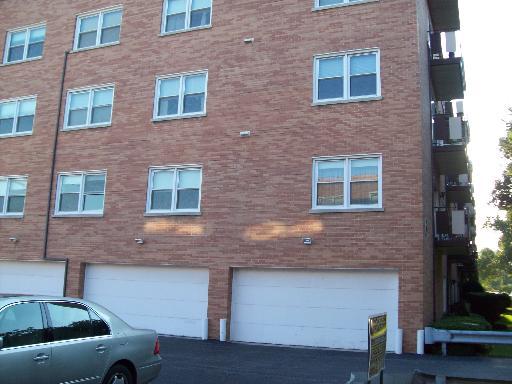 5005 N Enfield Ave. #310, Skokie, IL 60077
