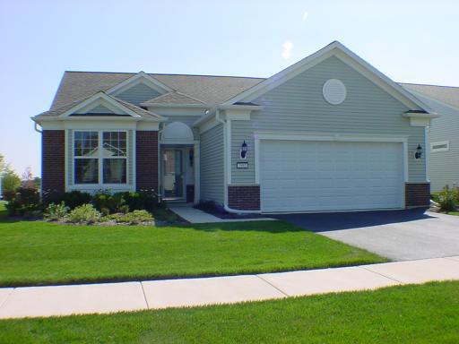 2962 Ravinia Cir., Mundelein, IL 60060