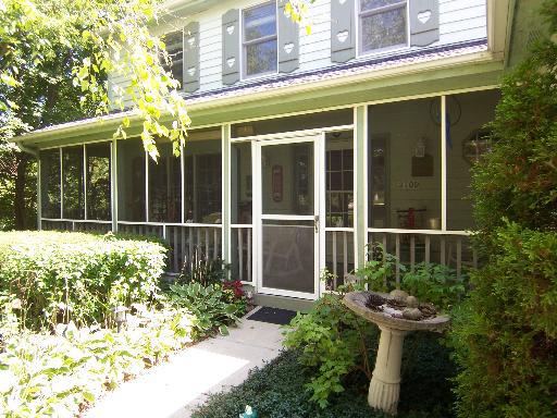 3709 Highview Dr., Crystal Lake, IL 60012