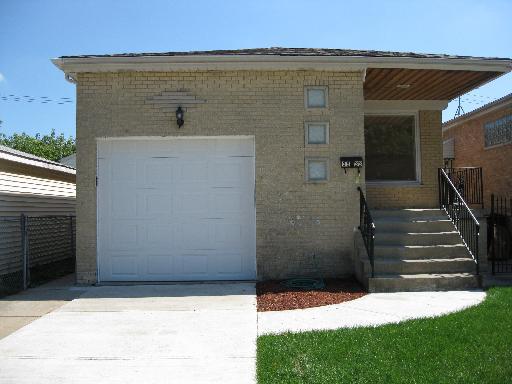 3533 N Oconto Ave., Chicago, IL 60634
