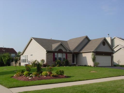 762 Churchill Ln., Oswego, IL 60543