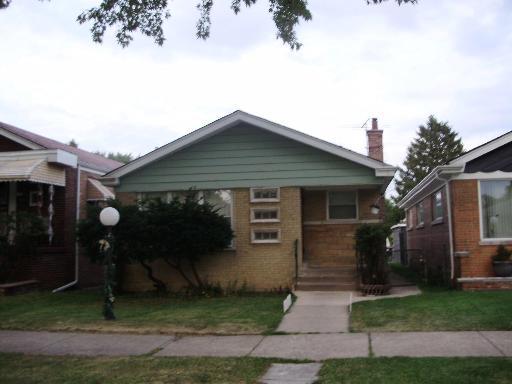 8845 S Calumet Ave., Chicago, IL 60619