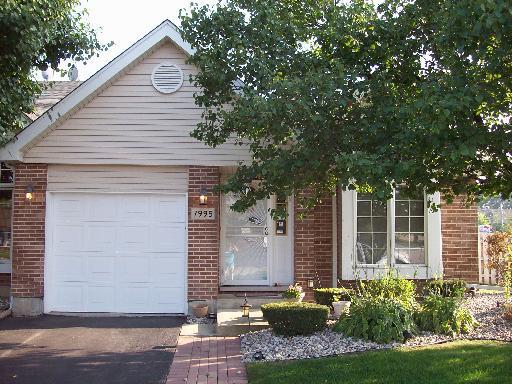 7995 W 100th Pl., Palos Hills, IL 60465