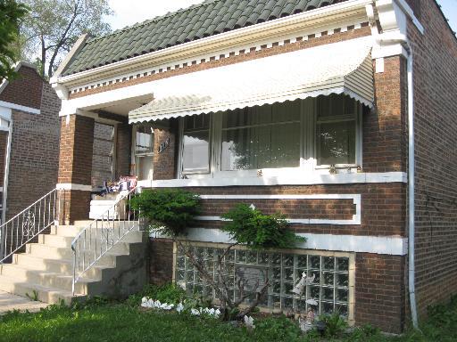 1615 S 58th Ave., Cicero, IL 60804