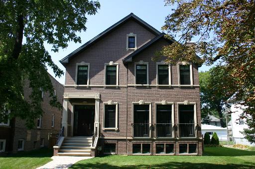 3736 N Tripp Ave., Chicago, IL 60641