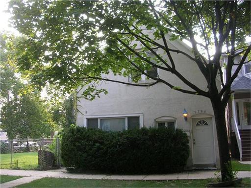 3706 N Francisco Ave., Chicago, IL 60618