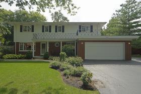 444 Elm St., Glenview, IL 60025