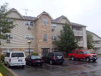 1524 W Sand Bar Ct. #3A, Round Lake, IL 60073