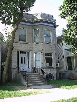 1903 W Belle Plaine Ave., Chicago, IL 60613