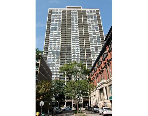 1560 N Sandburg Ter. #4001, Chicago, IL 60610