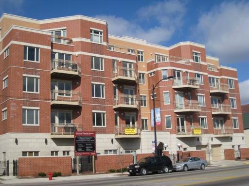 4950 N Western Ave. #3D, Chicago, IL 60625