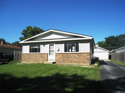 52 N California Ave., Mundelein, IL 60060