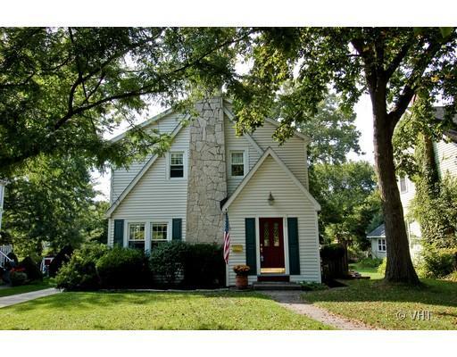 300 May Ave., Glen Ellyn, IL 60137